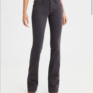 NWOT American Eagle Kick Boot Jeans